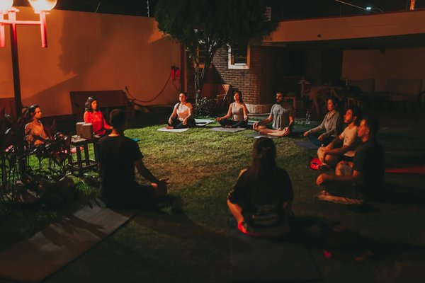 Legging femme doublé polaire : la chaleur trendy de l'hiver